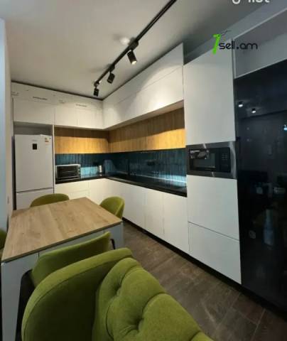 3 սենյականոց բնակարան նորակառույց շենքում Սերո Խանզադյան փողոցում, 68 քմ, 3/9 հարկ, 2 սանհանգույց