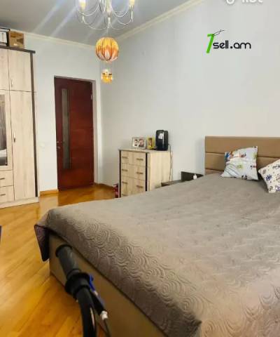 3 սենյականոց բնակարան նորակառույց շենքում Ծարավ աղբյուրի փողոցում, 96 ք.մ., բարձր առաստաղներ