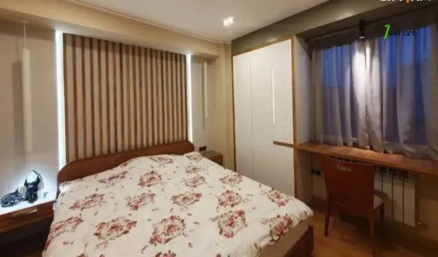 2 սենյականոց բնակարան Պուշկինի փողոցում, 50 ք.մ., նախավերջին հարկ, կապիտալ վերանորոգված