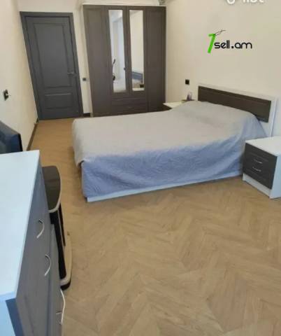 2 սենյականոց բնակարան Արամ Խաչատրյան փողոցում, 71 ք.մ., 7/9 հարկ, դիզայներական ոճով վերանորոգված