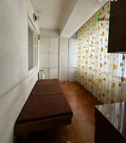 3 սենյականոց բնակարան Րաֆֆու փողոցում, 84 քմ, 13/15 հարկ, մի քանի պատշգամբ, կոսմետիկ վերանորոգում