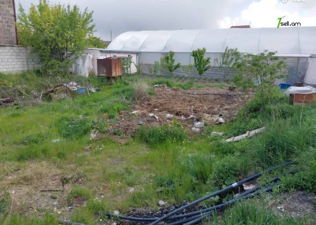 Հողատարածք բնակելի շինությունների համար Քանաքեռավանում, 1250 ք.մ.