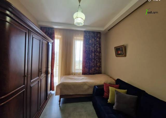 3 սենյականոց բնակարան նորակառույց շենքում Բագրևանդի փողոցում, 89 քմ, 2/4 հարկ, բարձր առաստաղներ