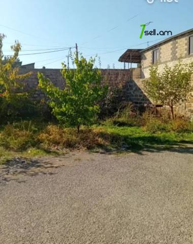 Հողատարածք բնակելի շինությունների համար Մարշալ Բաղրամյան պողոտայում կենտրոնում, 4000 ք.մ.