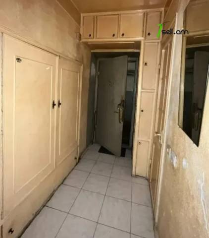 2 սենյականոց բնակարան Կոմիտասի պողոտայում, 47 քմ, 2/5 հարկ, քարե շենք