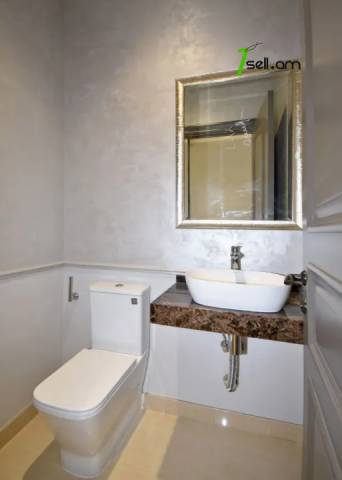 Գրասենյակային տարածք Թումանյան փողոցում կենտրոնում, 180 քմ