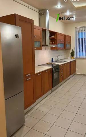 5 սենյականոց բնակարան նորակառույց շենքում Հյուսիսային պողոտայում, 186 քմ, 5/9 հարկ, 2 սանհանգույց