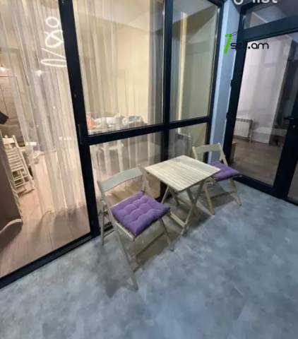 2 սենյականոց բնակարան նորակառույց շենքում Կարապետ Ուլնեցու փողոցում, 63 ք.մ., բարձր առաստաղներ