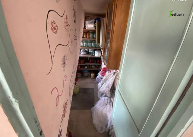 Չորս հարկանի քարե տուն Տիչինայի փողոցում Մալաթիա Սեբաստիայում, 660 քմ, 3+ սանհանգույց