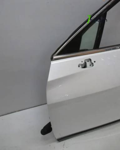 Lexus UX դիմացի ձախ դուռ 2018-2024