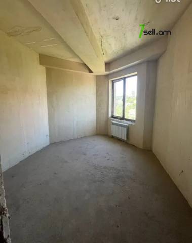 4 սենյականոց բնակարան նորակառույց շենքում Սերո Խանզադյան փողոցում, 133 քմ, 3+ սանհանգույց