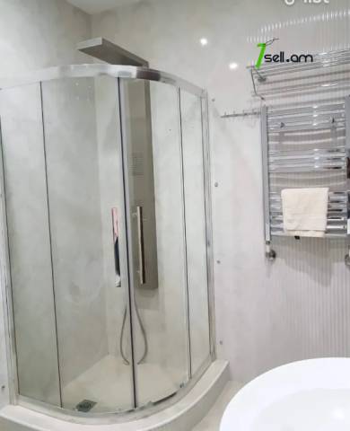 4 սենյականոց բնակարան նորակառույց շենքում Վարդանանց փողոցում, 190 քմ, 17/20 հարկ, 2 սանհանգույց