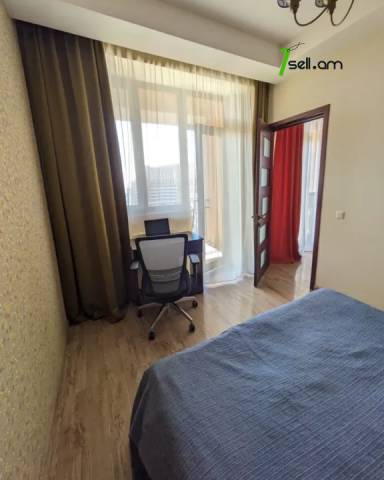 3 սենյականոց բնակարան նորակառույց շենքում Սասնա Ծռերի փողոցում, 80 քմ, 14/17 հարկ, բարձր առաստաղներ