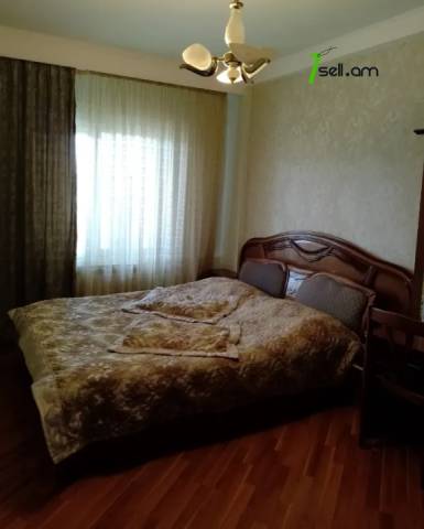 3 սենյականոց բնակարան Տիգրան Մեծի պողոտայում, 85 ք.մ., նախավերջին հարկ, եվրովերանորոգված