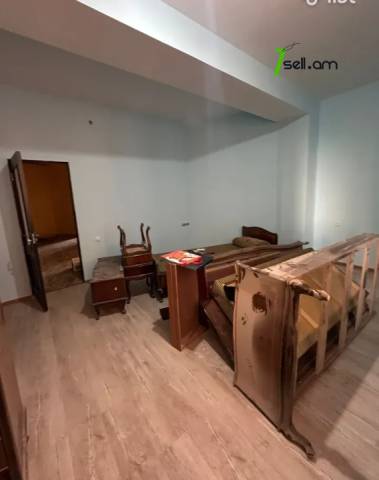 Բազմաֆունկցիոնալ գույք Կոմիտասի պողոտայում Արաբկիրում, 134 քմ