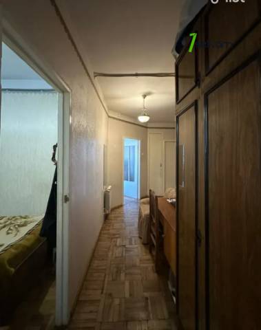 3 սենյականոց բնակարան Բաշինջաղյան փողոցում, 65 քմ, 10/16 հարկ, մի քանի պատշգամբ