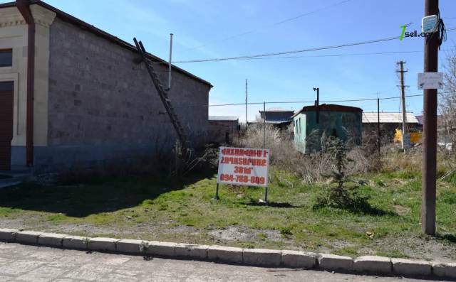 Հողատարածք բնակելի շինությունների համար, Ղուկասյան փողոցի 14-րդ և 15-րդ շարքեր Գյումրիում, 301 քմ