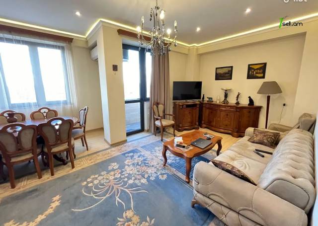 3 սենյականոց բնակարան նորակառույց շենքում Գրիբոյեդովի փողոցում, 116 քմ, 11/15 հարկ, 2 սանհանգույց