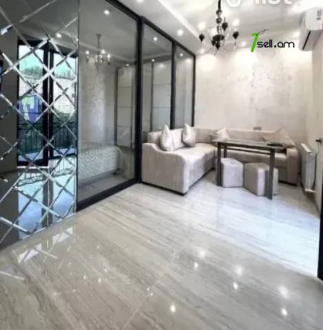 2 սենյականոց բնակարան Կոմիտասի պողոտայում, 41 ք.մ., բարձր առաստաղներ, դիզայներական ոճով վերանորոգված