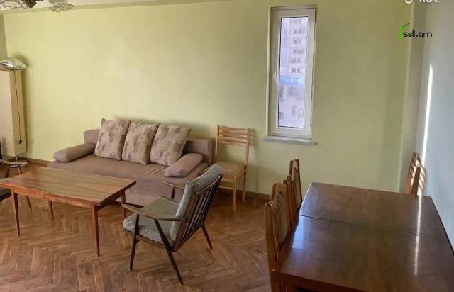 3 սենյականոց բնակարան Վաղարշ Վաղարշյան փողոցում, 78 քմ, 12/14 հարկ, բարձր առաստաղներ