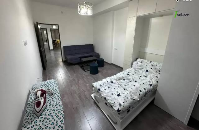 3 սենյականոց բնակարան նորակառույց շենքում Ադոնցի փողոցում, 97 ք.մ., 2/8 հարկ, 2 սանհանգույց