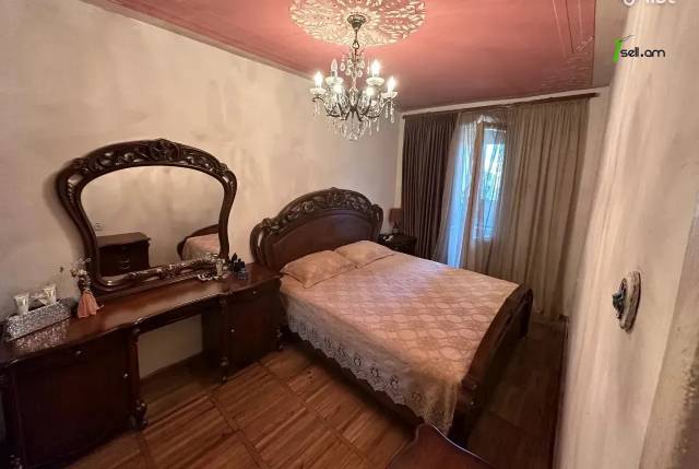 3 սենյականոց բնակարան Ռուբինյանց փողոցում, 81 քմ, 8/13 հարկ