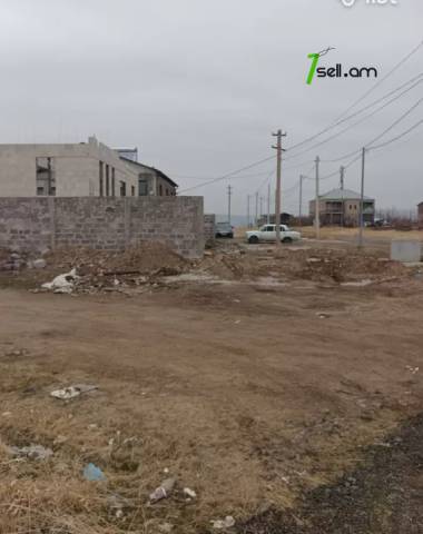 Հողատարածք բնակելի շինությունների համար Աբովյանում, 510 ք.մ.