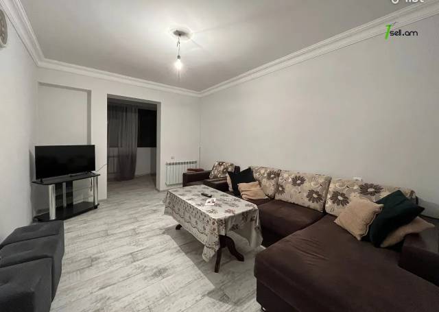 3 սենյականոց բնակարան, Davtashen I community, 90 ք.մ., 1/9 հարկ, կապիտալ վերանորոգված