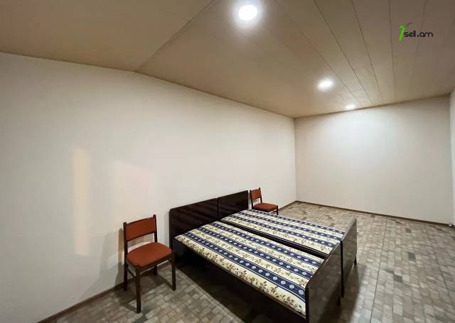 2 սենյականոց բնակարան նորակառույց շենքում, 5-я улица Авана, 75 ք.մ., բարձր առաստաղներ, 2/2 հարկ