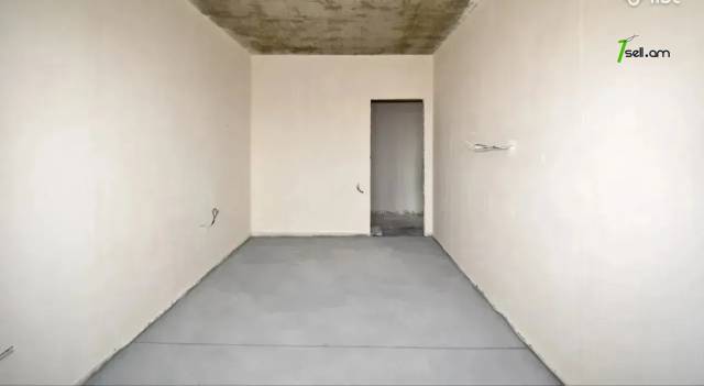 2 սենյականոց բնակարան նորակառույց շենքում Դավիթ Անհաղթի փողոցում, 55 ք.մ., բարձր առաստաղներ