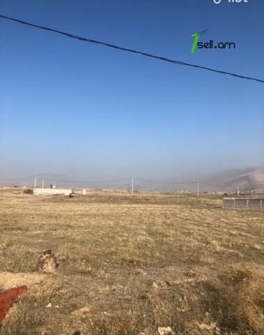 Հողատարածք բնակելի շինությունների համար Սվետլանա Գրիգորյան փողոցում Արաբկիրում, 1200 ք.մ.