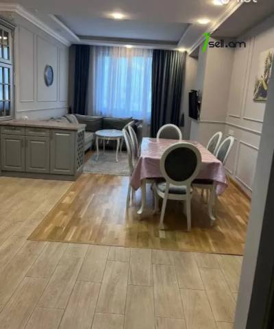 3 սենյականոց բնակարան նորակառույց շենքում Պարույր Սևակի փողոցում, 90 ք.մ., 2 սանհանգույց