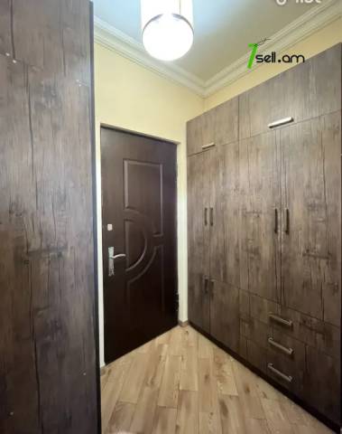 2 սենյականոց բնակարան նորակառույց շենքում Մարշալ Բաղրամյան պողոտայում, 60 ք.մ., բարձր առաստաղներ