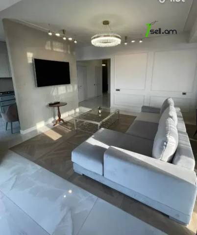 3 սենյականոց բնակարան նորակառույց շենքում Կարապետ Ուլնեցու փողոցում, 110 ք.մ., 2 սանհանգույց