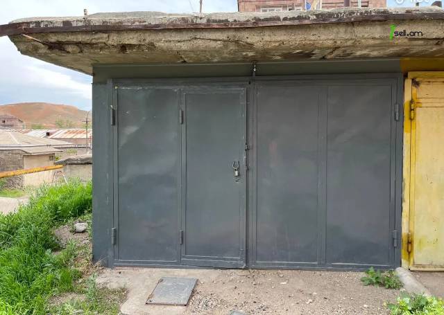 Ավտոտնակ Էրեբունու փողոցում Էրեբունիում, 26 ք.մ.