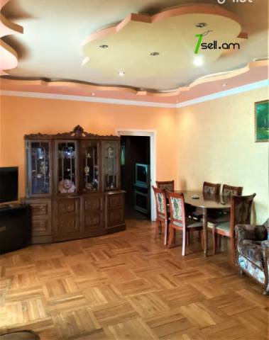 Մեկ հարկանի քարե տուն Էրեբունիում, 104 քմ, կապիտալ վերանորոգված