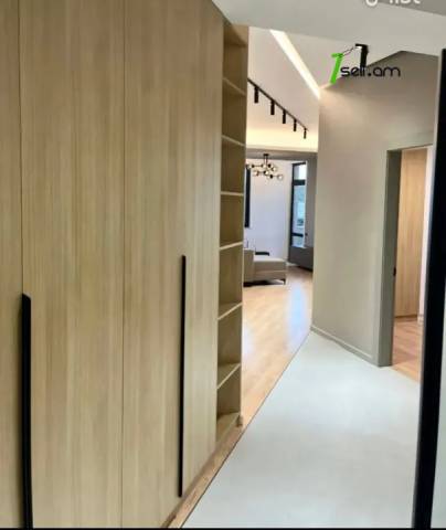 4 սենյականոց բնակարան նորակառույց շենքում Արղության փողոցում, 100 ք.մ., 2 սանհանգույց