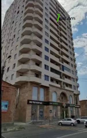 2 սենյականոց բնակարան նորակառույց շենքում Գրիբոյեդովի փողոցում, 70 ք.մ., 2 սանհանգույց