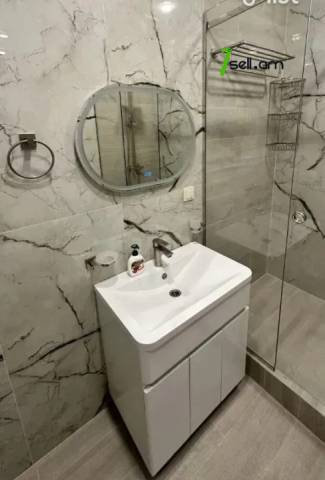 2 սենյականոց բնակարան նորակառույց շենքում Անաստաս Միկոյանի փողոցում, 57 քմ, 9/18 հարկ