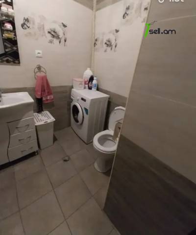 2 սենյականոց բնակարան Առնո Բաբաջանյան փողոցում, 54 քմ, 5/9 հարկ, կոսմետիկ վերանորոգում