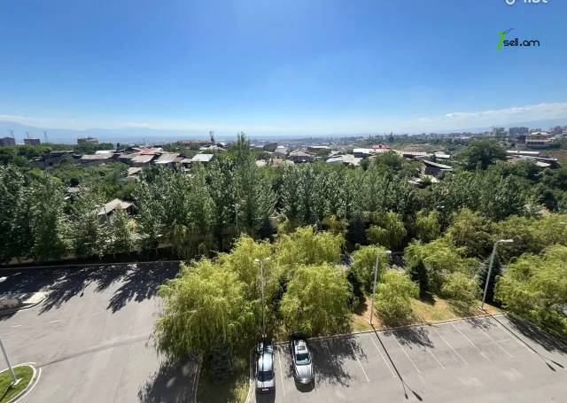 Ընդարձակ 1 սենյականոց բնակարան նորակառույց շենքում Սերո Խանզադյան փողոցում, 68 քմ, 7/10 հարկ