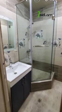 3 սենյականոց բնակարան, Դավթաշեն 2-րդ թաղամաս, 75 ք.մ., 5/9 հարկ, կապիտալ վերանորոգված