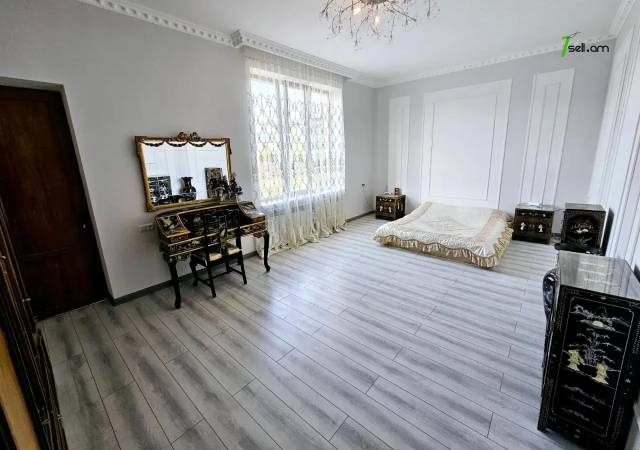 Երկու հարկանի քարե տուն Կուրղինյան փողոցում Մալաթիա Սեբաստիայում, 1654 քմ, 3+ սանհանգույց