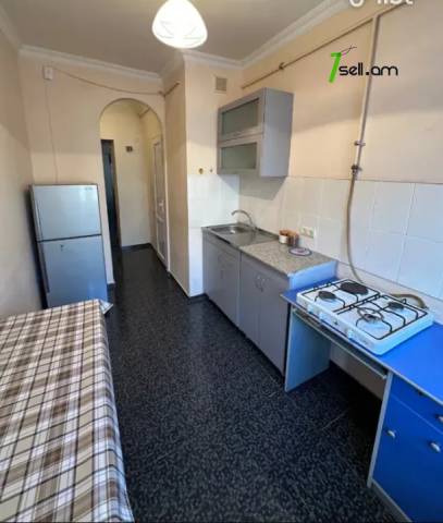 1 սենյականոց բնակարան Աշոտ Հովհաննիսյանի փողոցում, 34 ք.մ., 2/5 հարկ, կապիտալ վերանորոգված