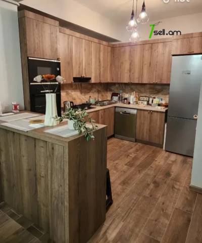 2 սենյականոց բնակարան նորակառույց շենքում Արամ Խաչատրյան փողոցում, 62 քմ, 9/11 հարկ