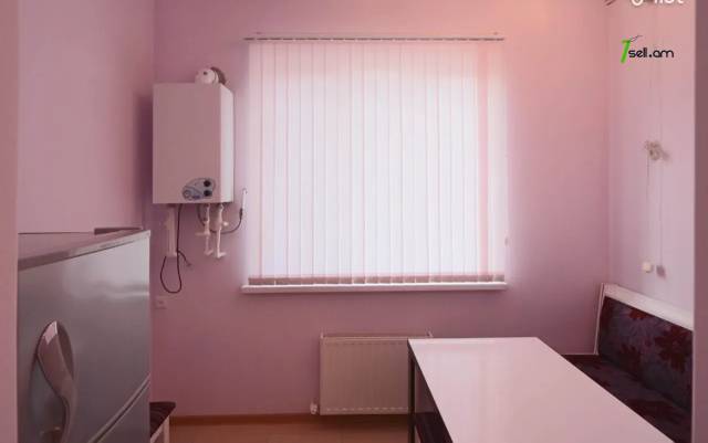 3 սենյականոց բնակարան, Komitas Ave, 85 ք.մ., 2 սանհանգույց, բարձր առաստաղներ, կապիտալ վերանորոգված