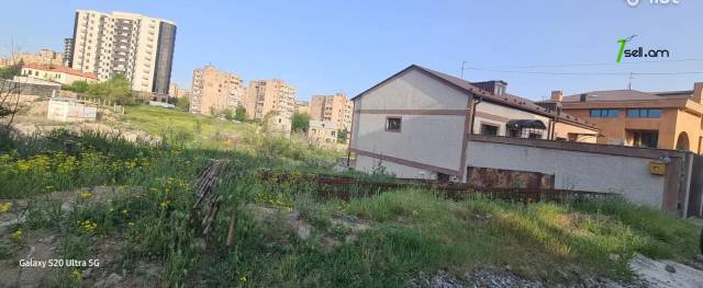 Հողատարածք բնակելի շինությունների համար Ալմաթիի փողոցում Ավանում, 400 քմ