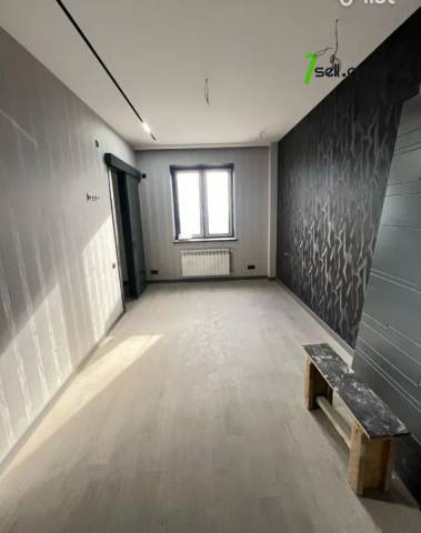 3 սենյականոց բնակարան նորակառույց շենքում Մոնթե Մելքոնյան փողոցում, 93 ք.մ., նախավերջին հարկ