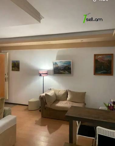 3 սենյականոց բնակարան, Բանավան թաղամաս, 64 ք.մ., 1/5 հարկ, եվրովերանորոգված, քարե շենք