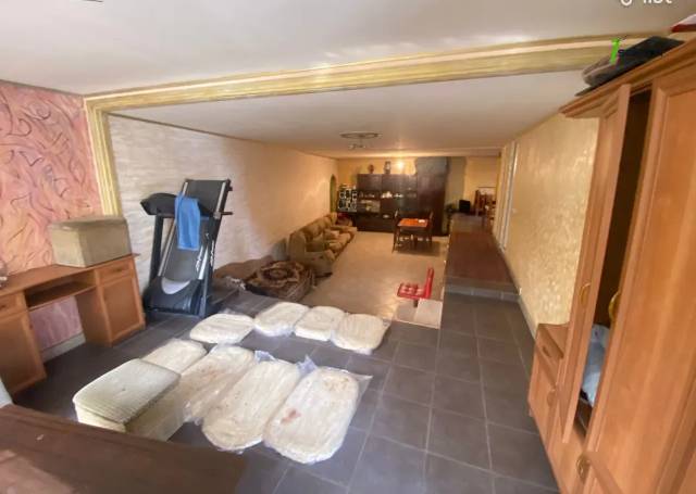 Չորս հարկանի քարե տուն Տիչինայի փողոցում Մալաթիա Սեբաստիայում, 660 քմ, 3+ սանհանգույց